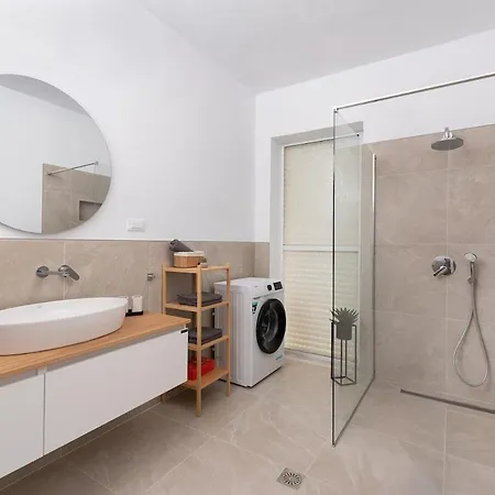 Bia Rigas Apartment *
